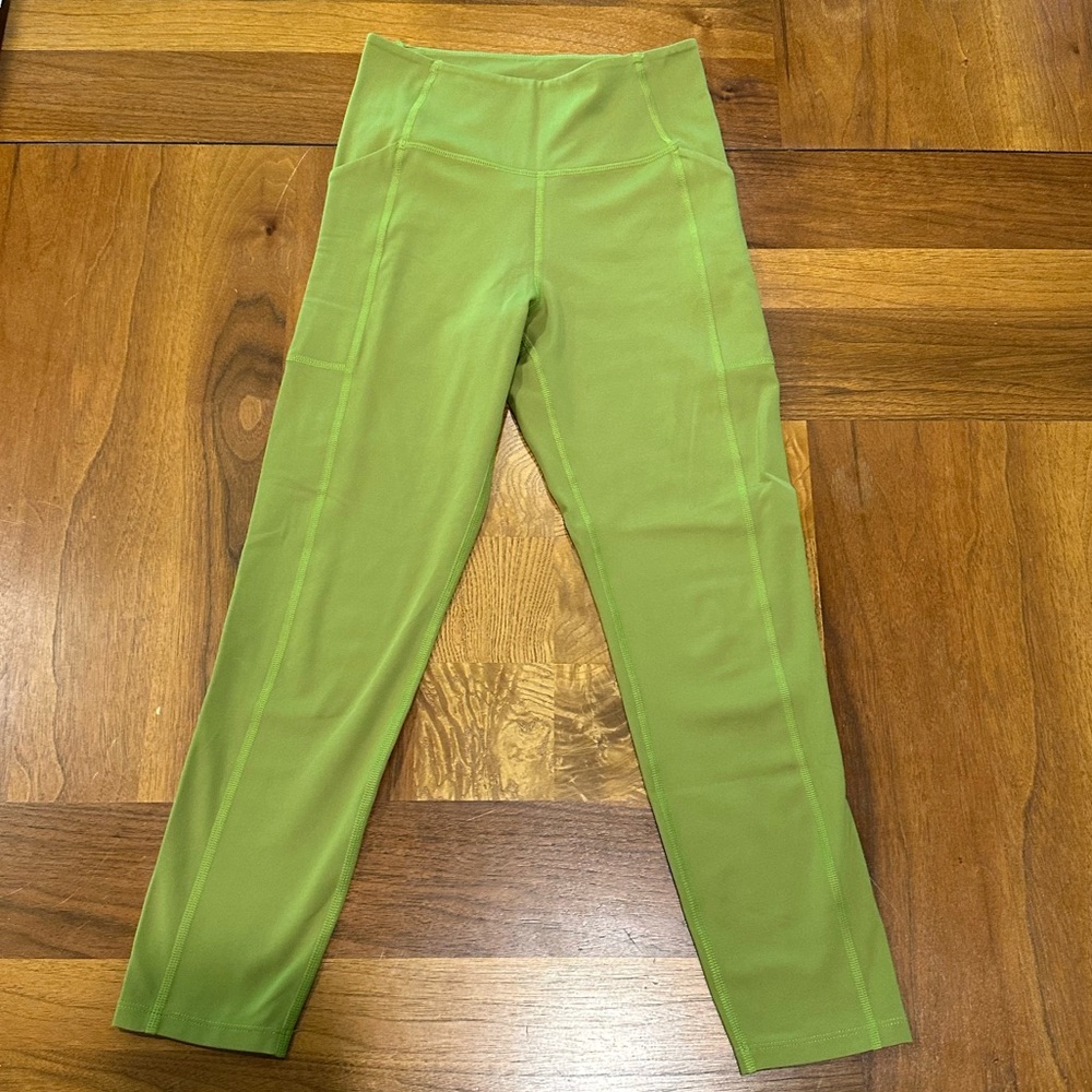 Girlfriend Collective Pocket Leggings - Size Small, great for working out